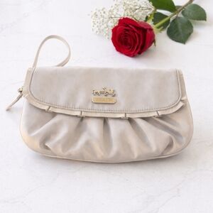 Coach Amanda satin wristlet clutch In Silver/gray. PRESTINE.
